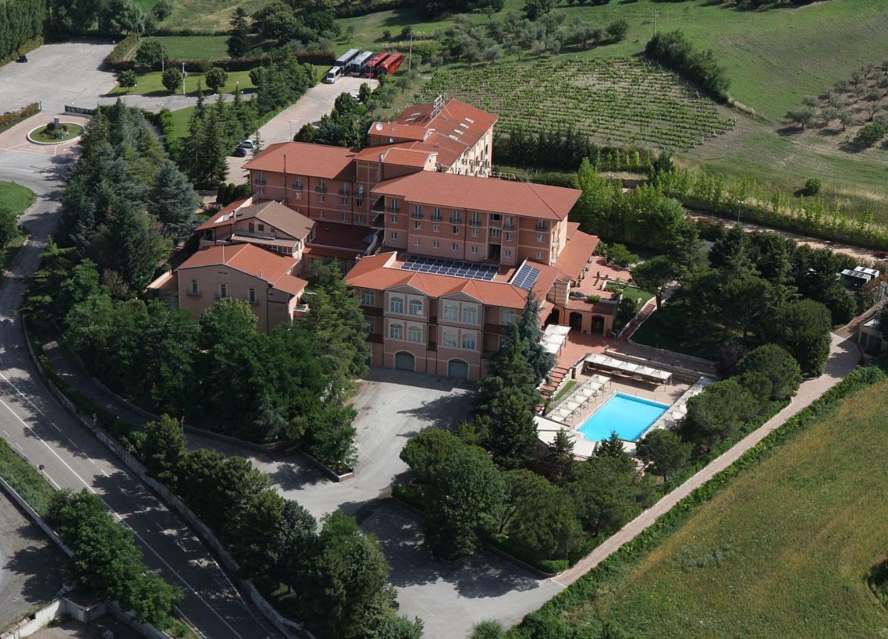 Relais La Fattoria Hotell Melfi Eksteriør bilde
